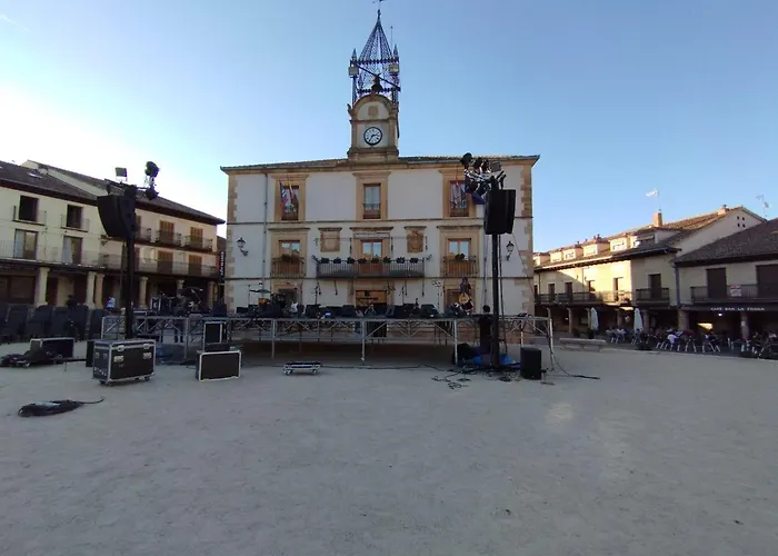 La Consulta De Paloma, Plaza Encanto Historico Apartamento Riaza